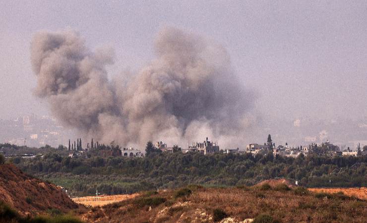 bombardamenti senza tragua