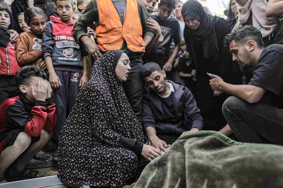 Gaza, 40 mila ostaggi negli ospedali