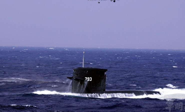 i sottomarini spaventano Biden