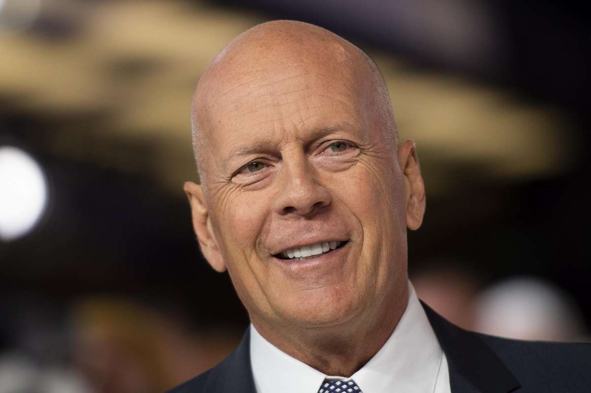 Bruce Willis: la star è affetta da una malattia invalidante