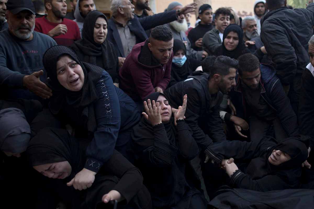I palestinesi muoiono