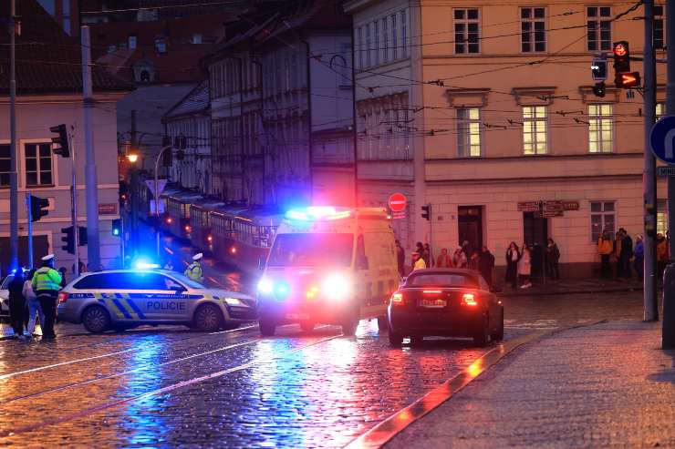 Sparatoria a Praga- ritrovata una lettera del killer