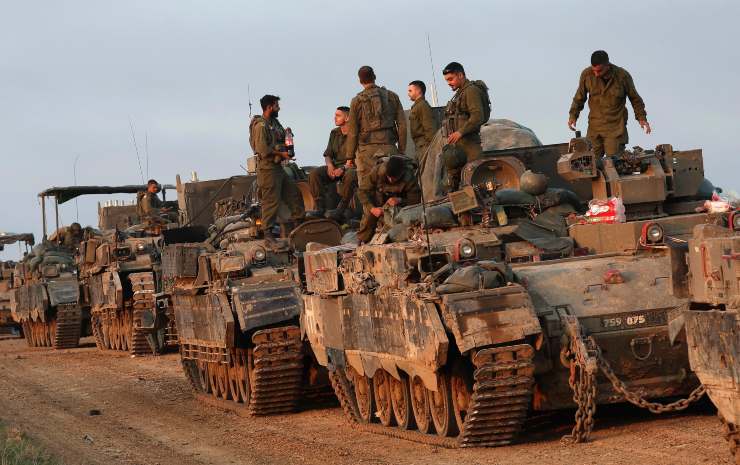 Soldati israeliani a Gaza 
