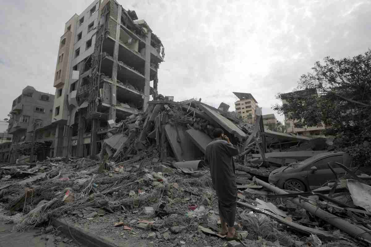 Distruzione città: le conseguenze dei missili lanciati da Gaza