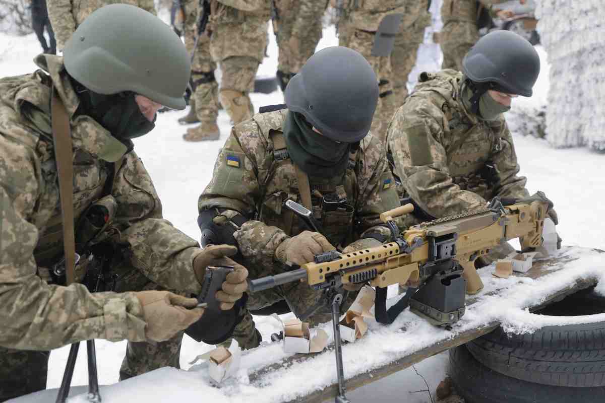 Inverno e Stati Uniti gelano Kiev