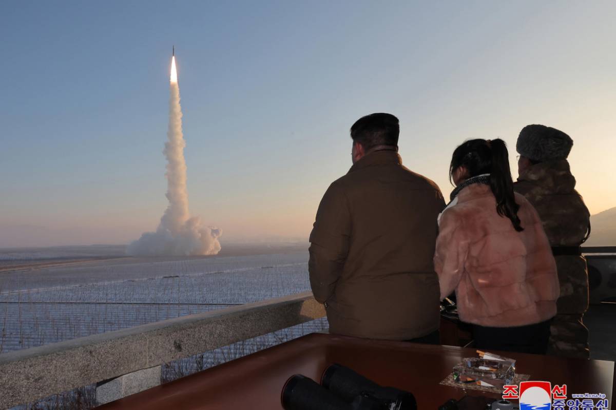 Missile lanciato dalla Corea del Nord 