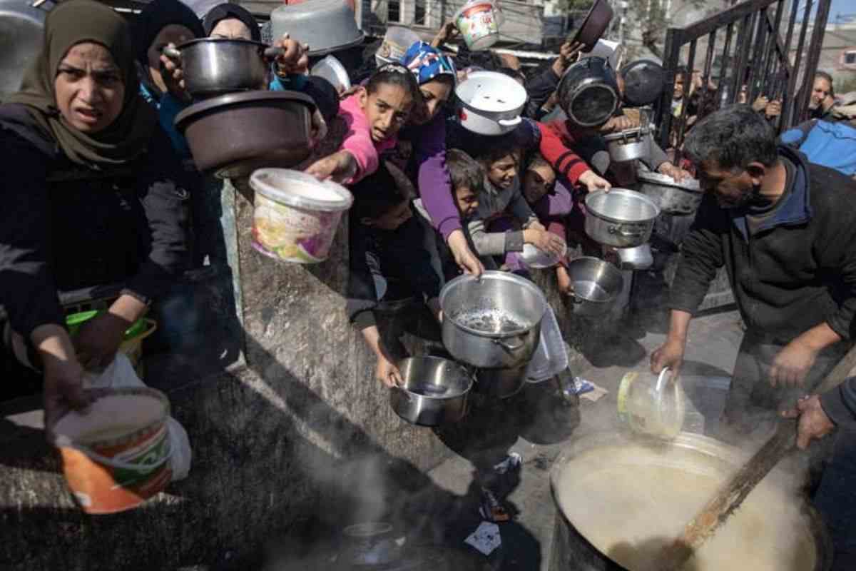 Popolazione civile a Gaza